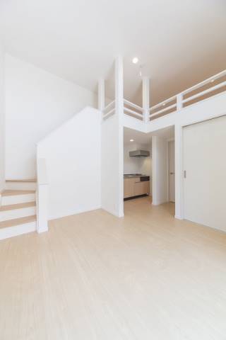 居室・リビング　広々としていいですね。