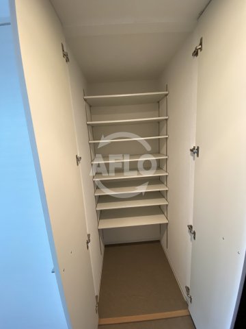 玄関　HS梅田EAST　下駄箱