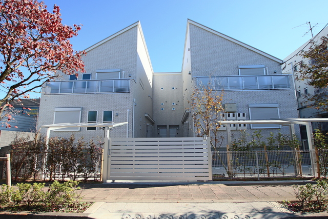 建物外観　♪２０２４年１１月完成♪