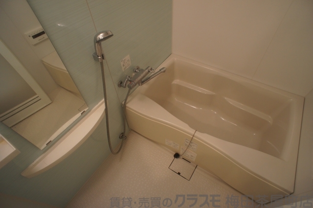 バス・シャワールーム　浴室