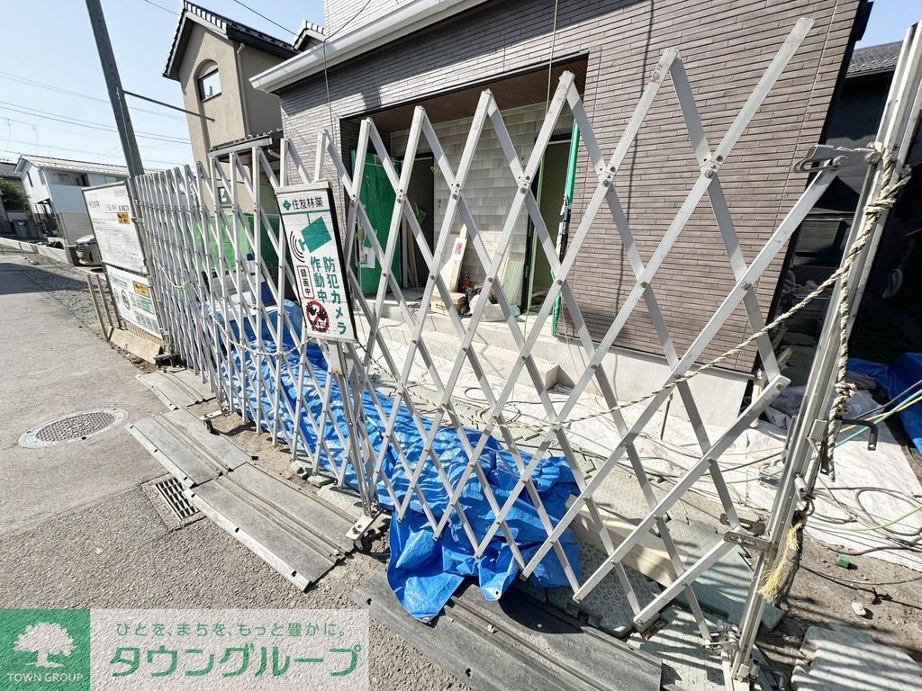 ロビー　駐車場