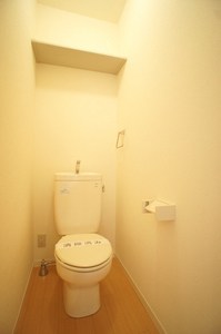 トイレ　バス・トイレ別の快適設計