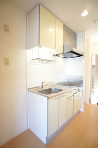 キッチン　ガスコンロはガスの種別、設置幅を確認の上ご用意ください。