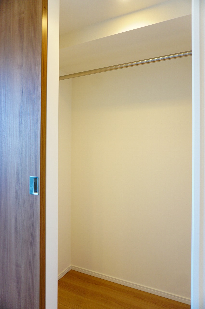 収納　ウォークインクローゼット