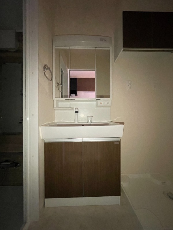 洗面設備　洗髪洗面化粧台