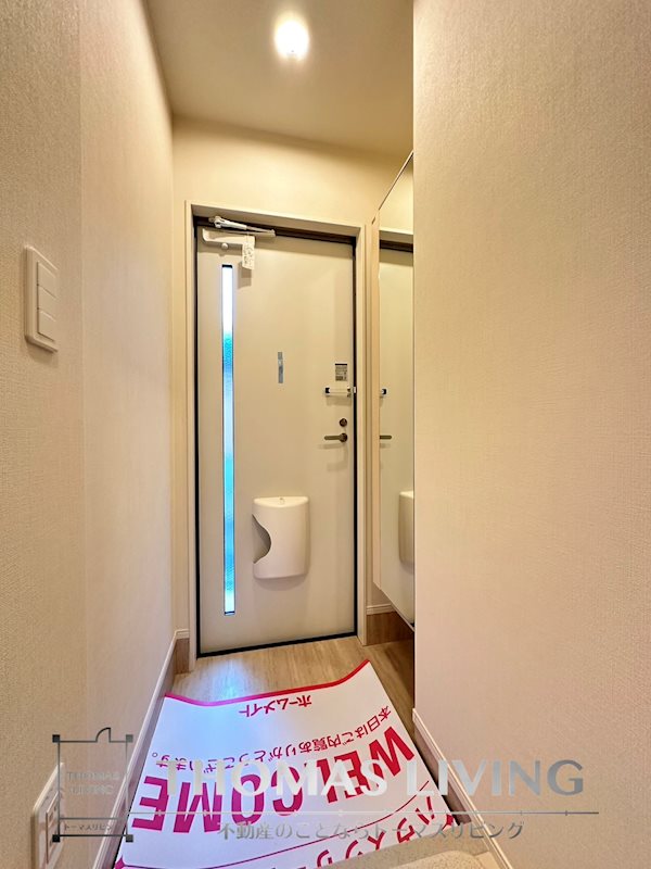 玄関　写真を準備中のため、同シリーズの写真をご参照ください。