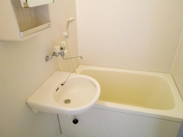 バス・シャワールーム　★バスルームです★