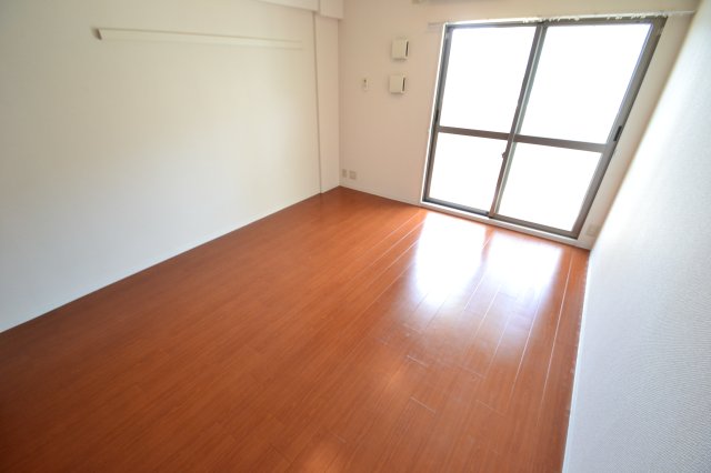 エントランス　集合ポスト・エントランス