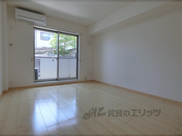 居室・リビング　居室