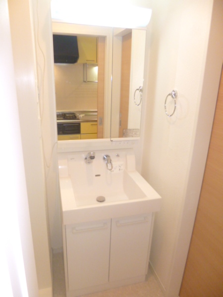 洗面設備　洗髪洗面化粧台