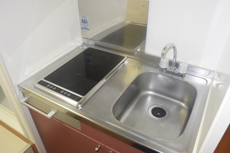 キッチン　ラジエントヒーターで安心♪