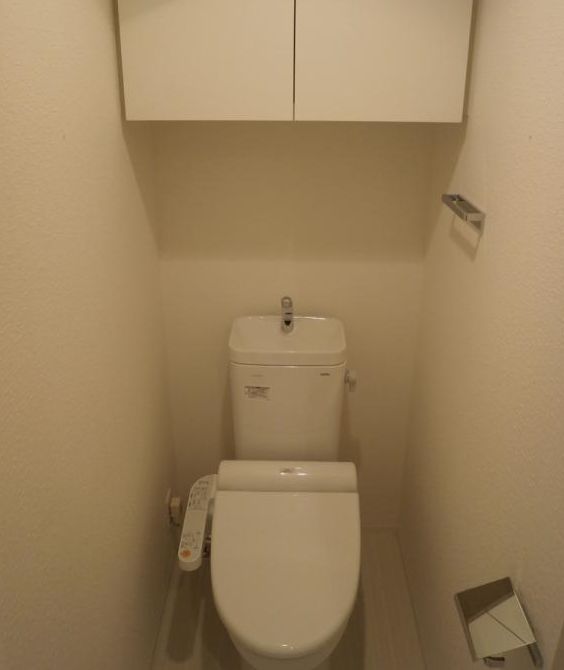 トイレ　別号室参考写真