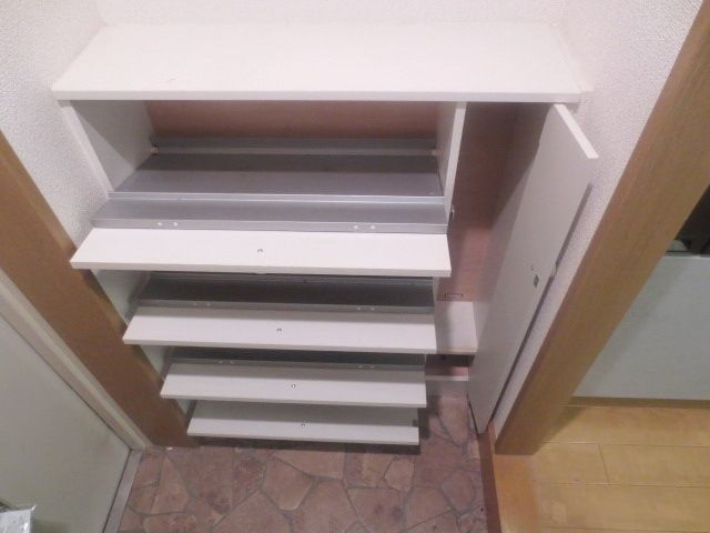 玄関　★お問い合わせはタウンハウジングまで★