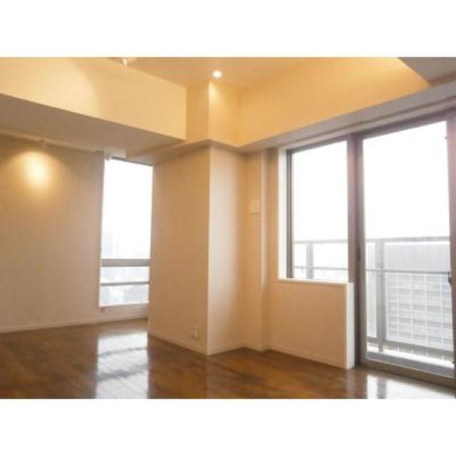 居室・リビング　パークキューブ愛宕山タワー