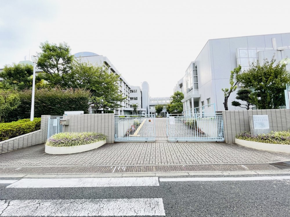 高校・高専　大阪府立天王寺高校（高校・高専）まで593m