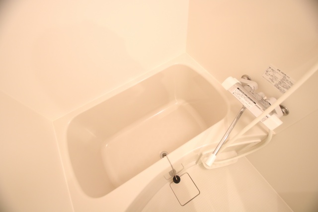 バス・シャワールーム　※別室の参考写真の為、現況優先です。