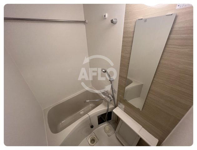 バス・シャワールーム　エスリードレジデンスグラン大阪福島ノース　浴室