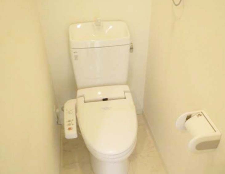 トイレ　★温水洗浄便座★