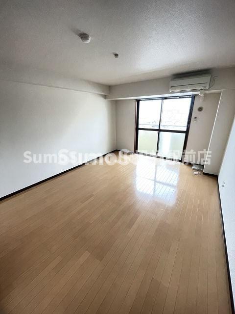 居室・リビング　ゆったり過ごせるリビングです