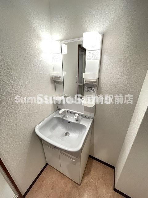 洗面設備　広い洗面スペース