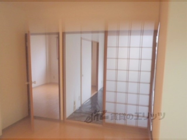 居室・リビング　洋室