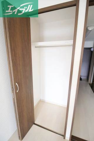 収納　キッチン