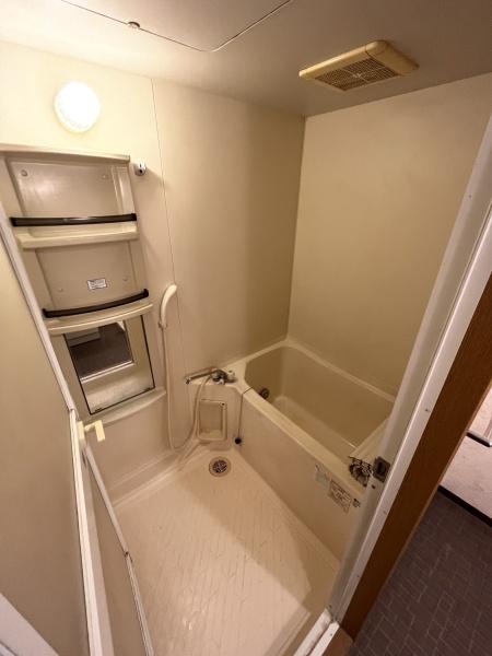 バス・シャワールーム　追炊き完備です