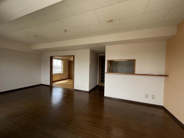 居室・リビング　明るいリビングダイニング！