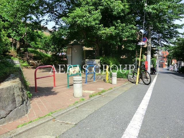公園　稲荷坂児童公園（公園）まで174m