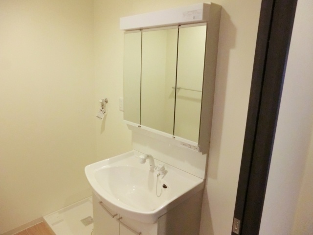 洗面設備　独立洗面化粧台付き☆