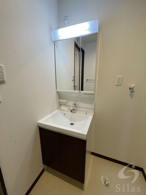 洗面設備　同仕様