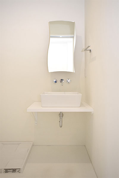 洗面設備　ピース・ヴィラ ※同タイプの室内写真です