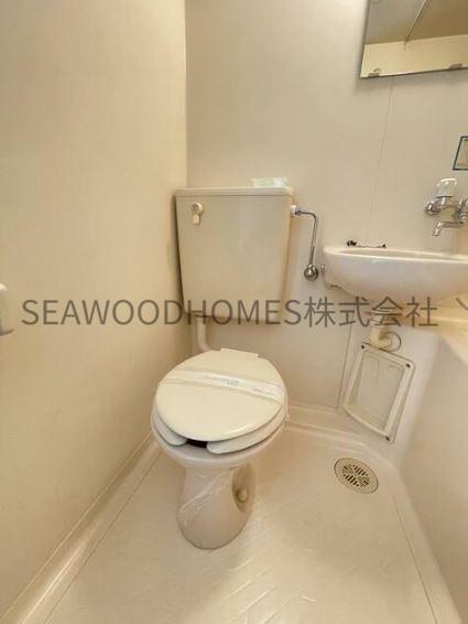 トイレ　ユニットバスは丸ごと洗いでいつも清潔を保てます。