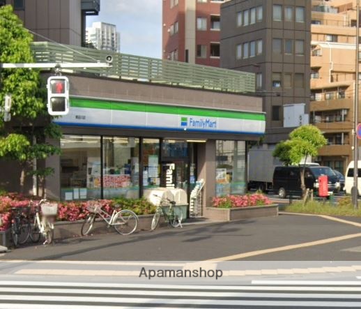 コンビニ　ファミリーマート（コンビニ）まで466m