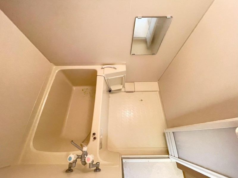 バス・シャワールーム　浴室