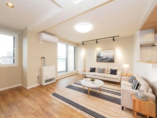 居室・リビング　使いやすい間取りのリビング♪