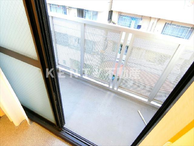 バルコニー　落ち着いた時間を過ごせるバルコニーです