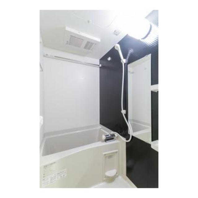 バス・シャワールーム　※写真は同タイプ住戸です。