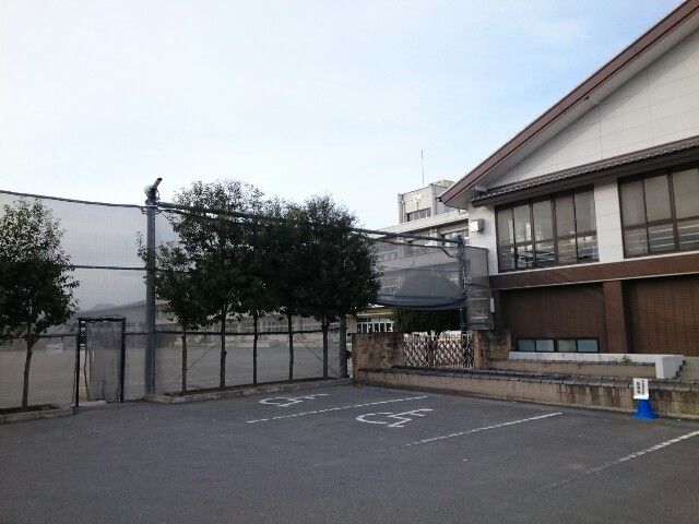 小学校　甘楽町立福島小学校（小学校）まで900m