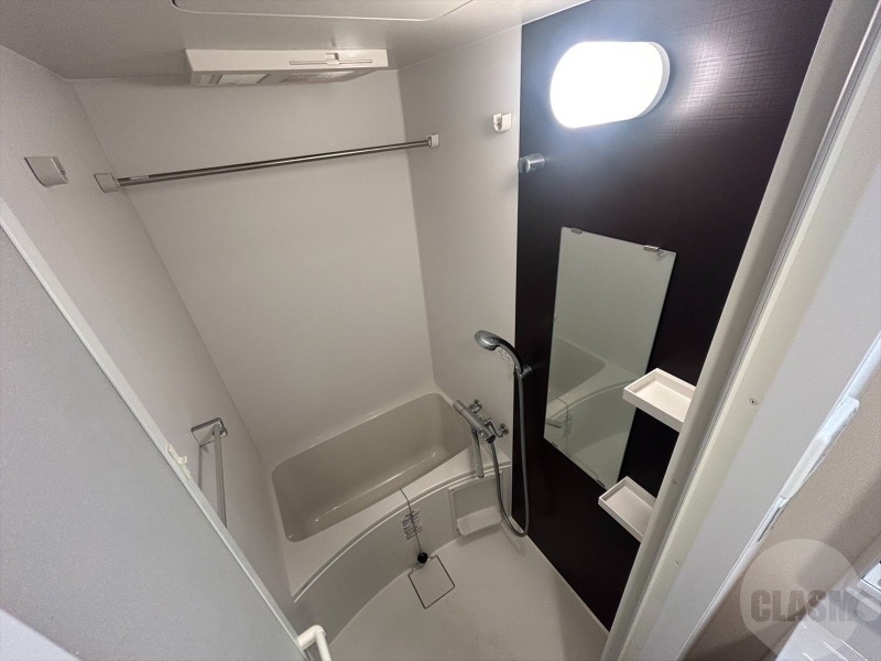 バス・シャワールーム　バスルーム