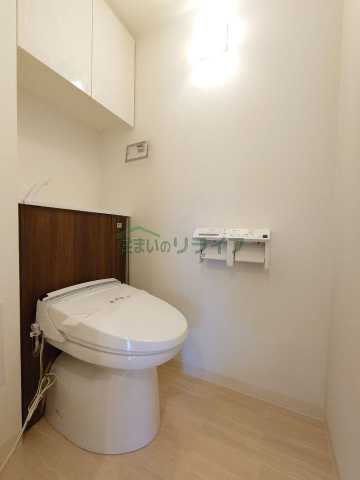 トイレ　インプレストコア四谷坂町