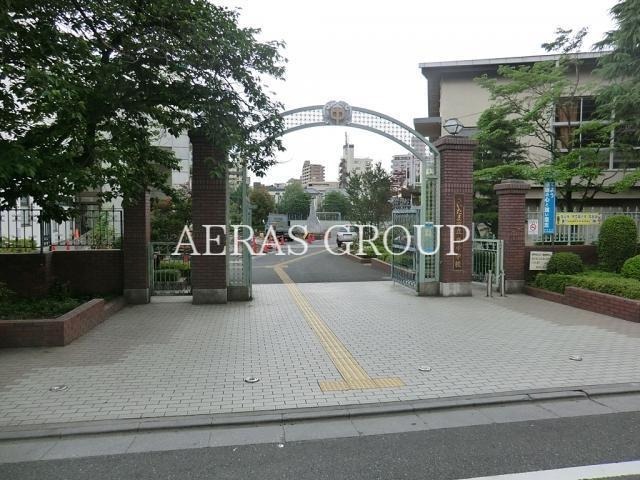 中学校　さいたま市立岸中学校（中学校）まで291m