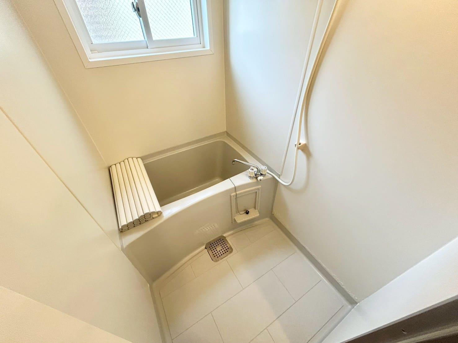 バス・シャワールーム　浴室