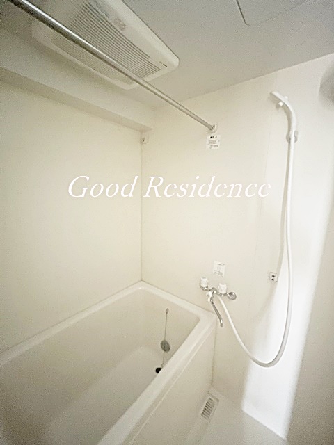 バス・シャワールーム　【横浜駅まで至近の閑静な住宅街！】お問い合わせはお早めに♪