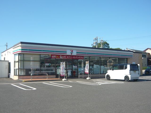 コンビニ　セブンイレブン　春山町店（コンビニ）まで800m
