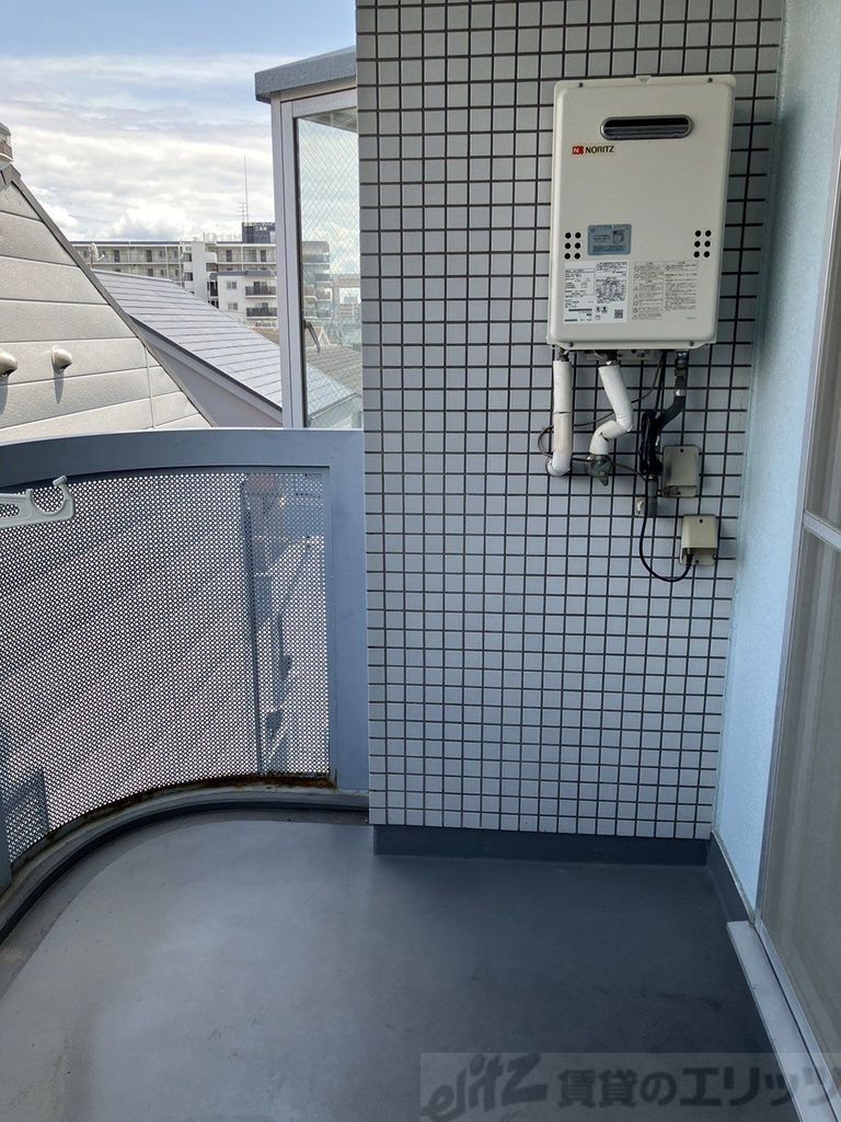 バルコニー　バルコニー