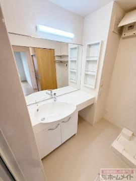 洗面設備　洗髪洗面化粧台