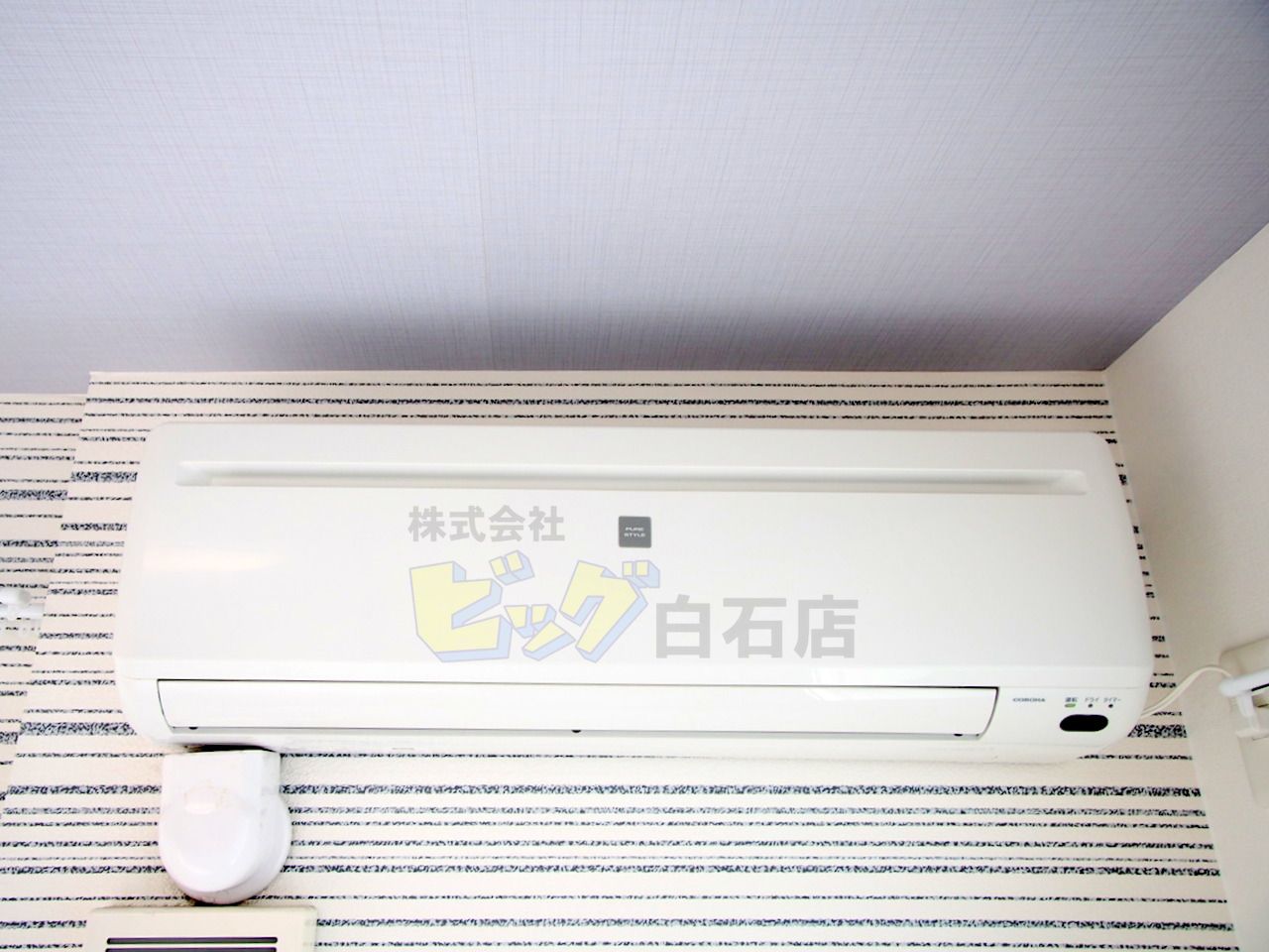 その他設備　夏も快適なエアコン付きです♪