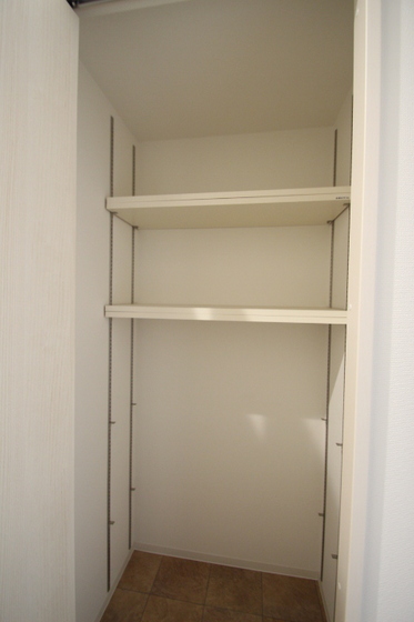 収納　※他号室の写真です