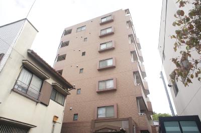 建物外観　落ち着いた雰囲気の外観です